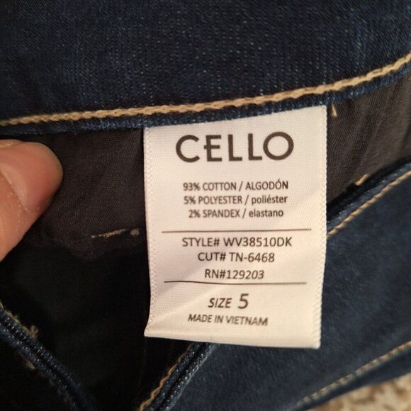 Cello Blue Wide Leg Flare jeans size 5 (27- M) - Picture 4 of 8